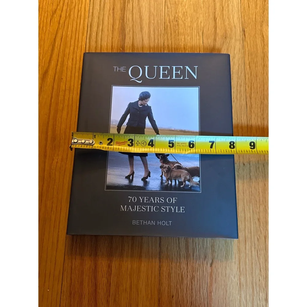 The Queen 70 Years of Majestic Style Bethan Holt Hardcover Fashion History Book